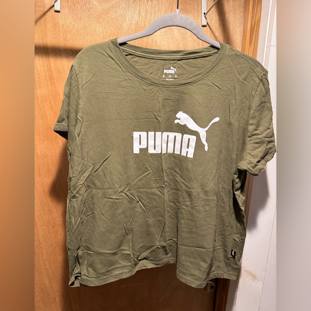 Women’s puma short sleeve